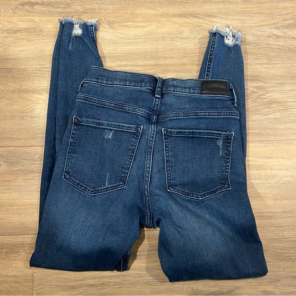 Express High Rise Skinny Jean - Picture 6 of 11